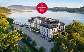 Heron Live Hotel Marina & Spa